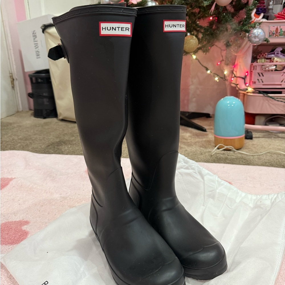 Black Hunter boots